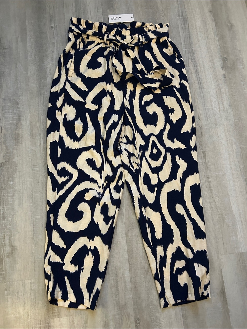 Molly Bracken Navy & Cream Paperbag Waist Joggers